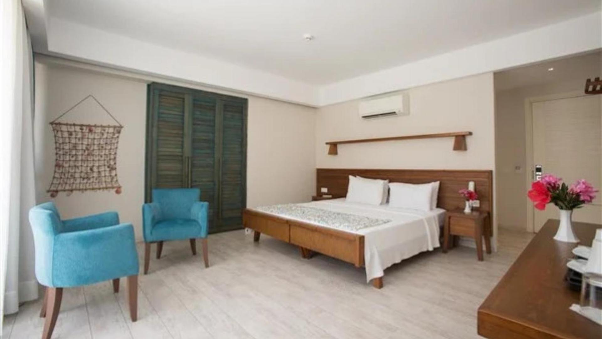 Dedeminn Marina Hotel Гьочек Екстериор снимка