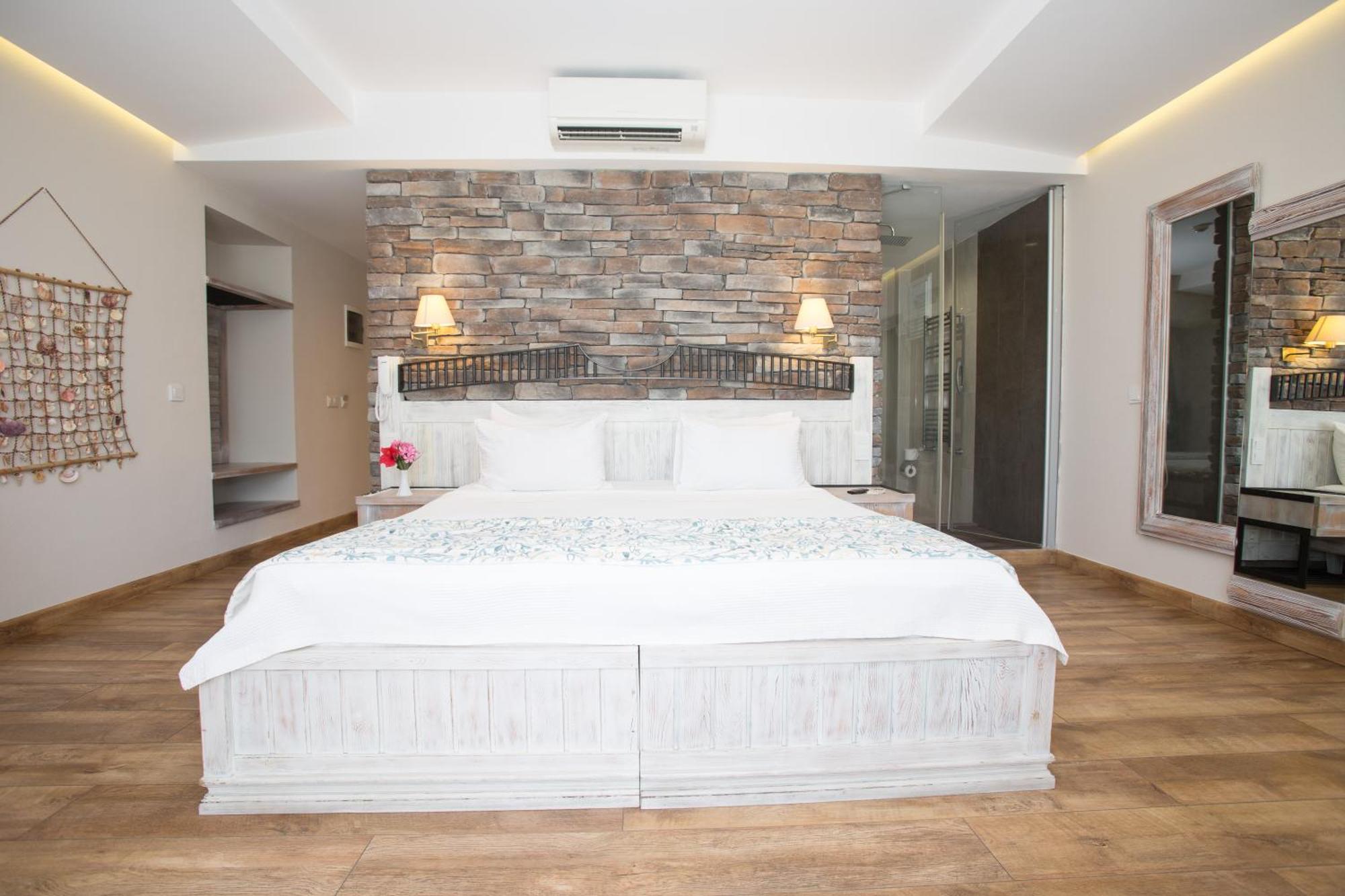 Dedeminn Marina Hotel Гьочек Екстериор снимка