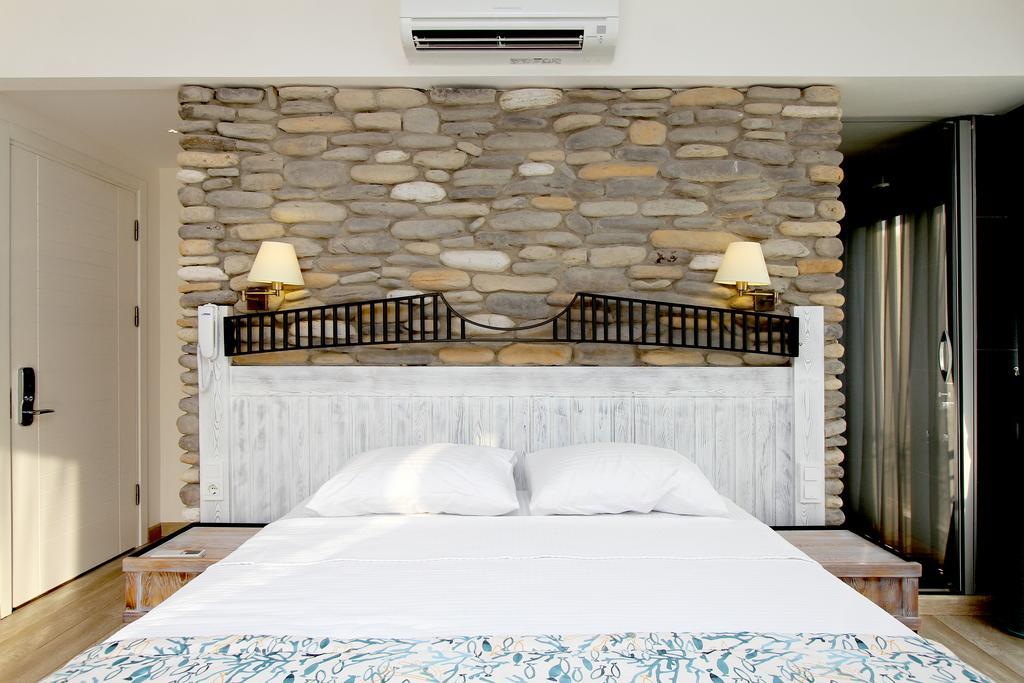 Dedeminn Marina Hotel Гьочек Екстериор снимка