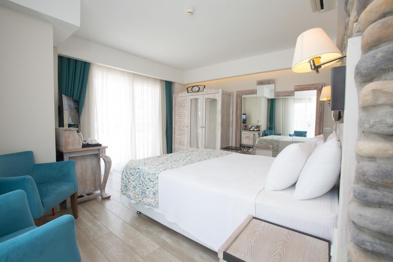 Dedeminn Marina Hotel Гьочек Екстериор снимка