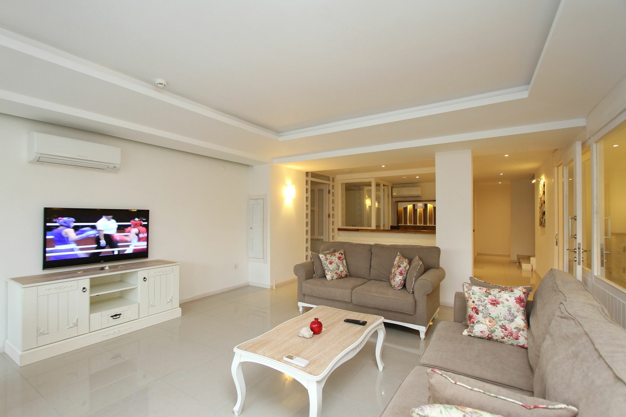 Dedeminn Marina Hotel Гьочек Екстериор снимка